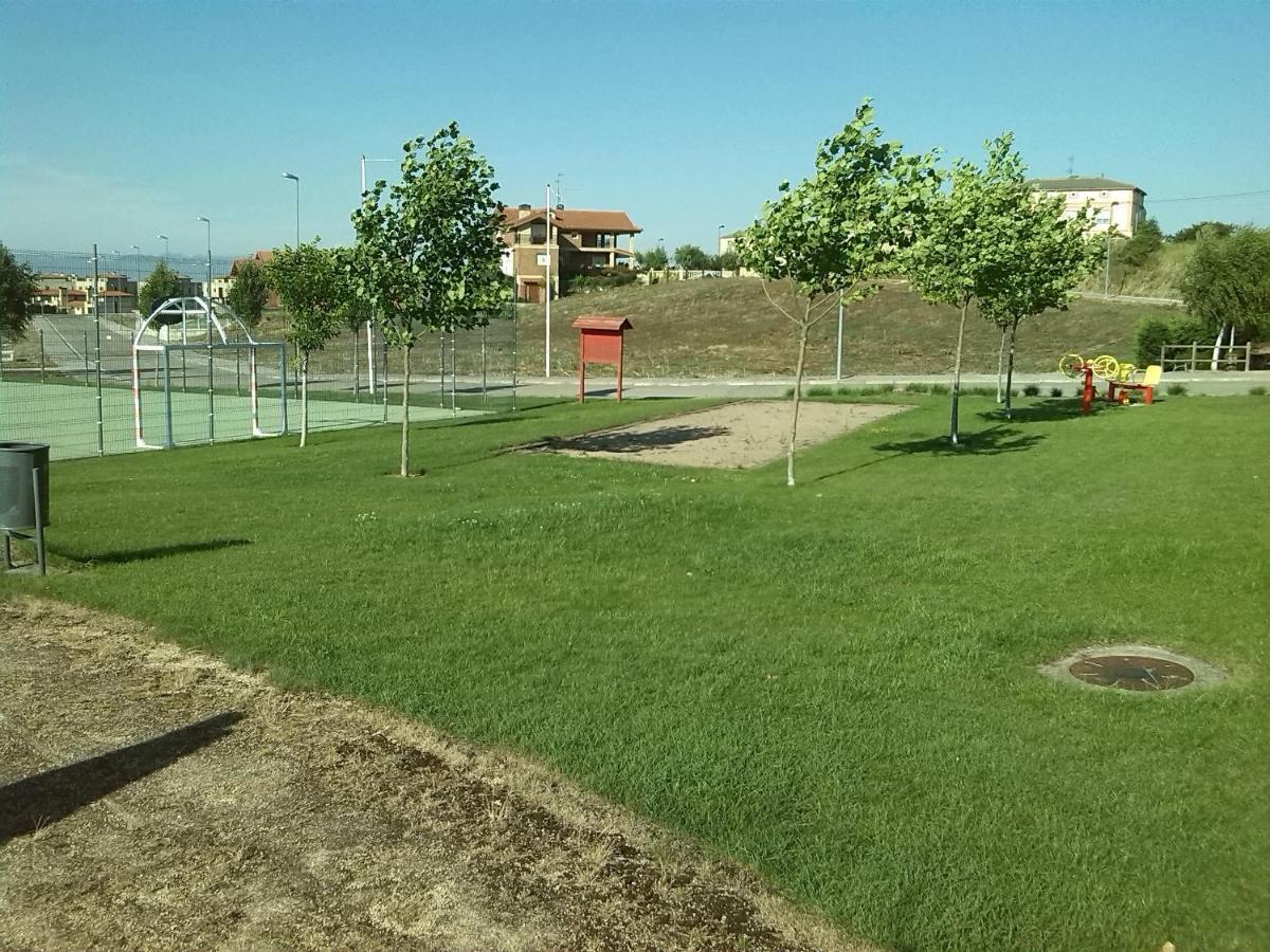 Apartamento Golf Buenas Vistas Cirueña Exteriér fotografie