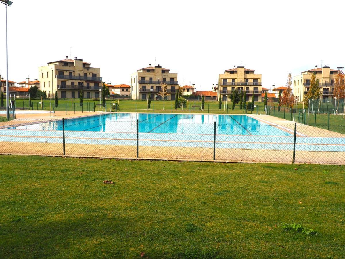 Apartamento Golf Buenas Vistas Cirueña Exteriér fotografie