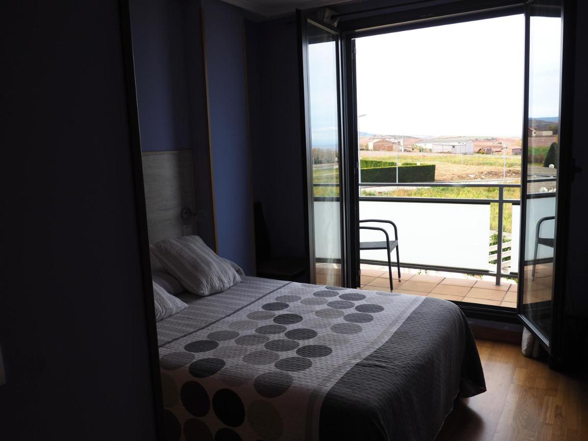 Apartamento Golf Buenas Vistas Cirueña Exteriér fotografie
