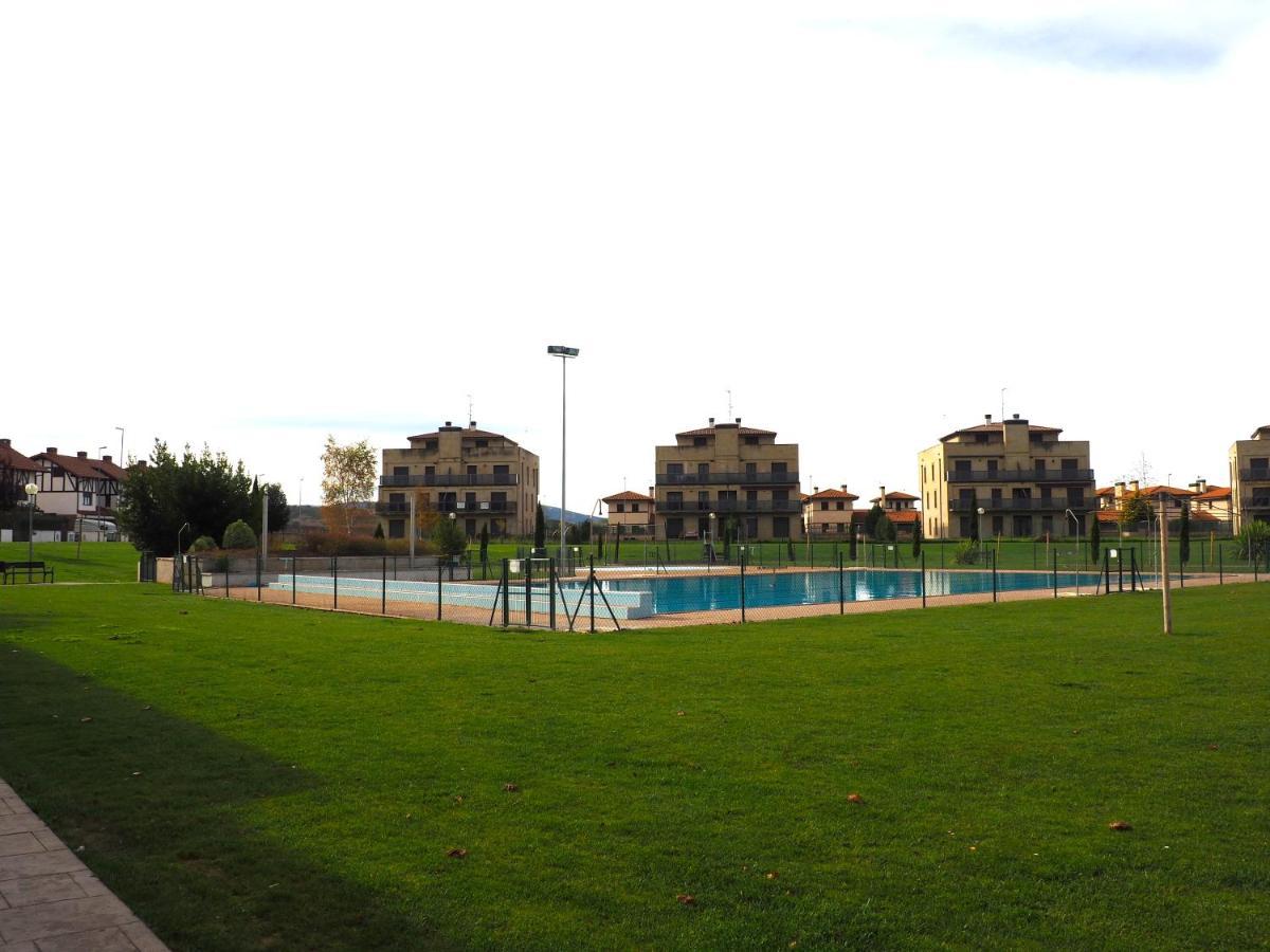 Apartamento Golf Buenas Vistas Cirueña Exteriér fotografie